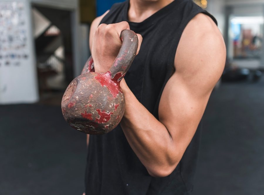 Ćwiczenia z kettlebell – podstawowe zasady