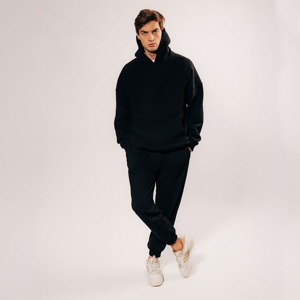 BLUZA-CZARNA_KAPTUR_5